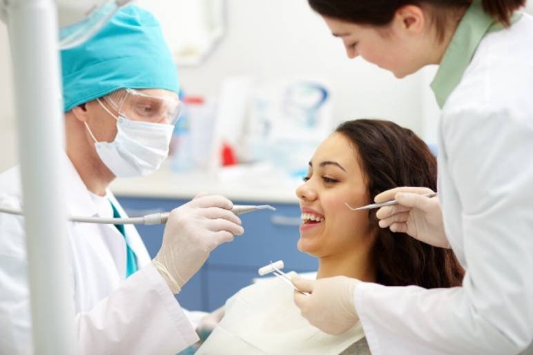 Read more about the article Best Dentist for Gum Contouring in Jadavpur, Kolkata